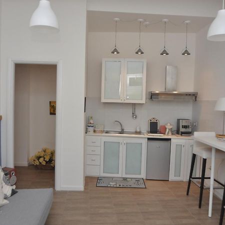 Brenta 12 Bed & Breakfast Messina Bagian luar foto