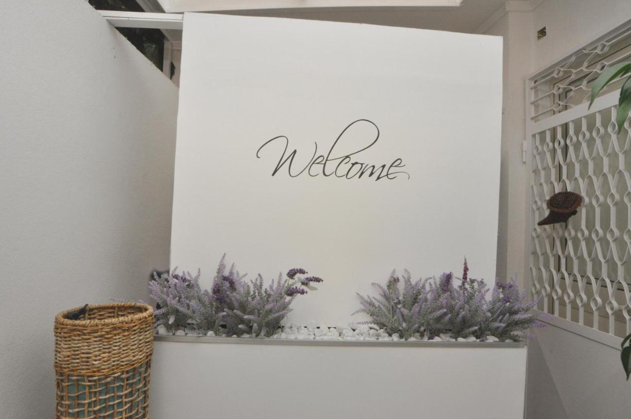 Brenta 12 Bed & Breakfast Messina Bagian luar foto