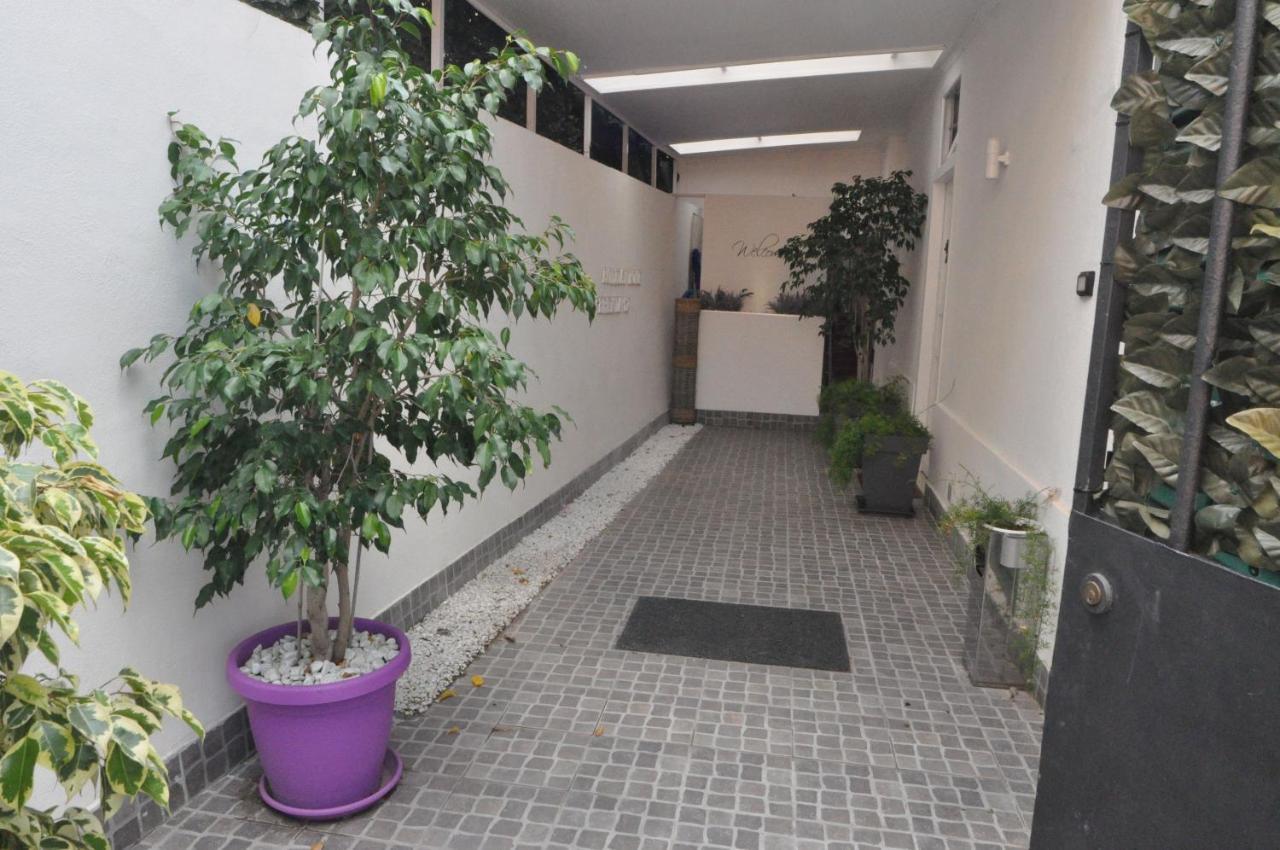 Brenta 12 Bed & Breakfast Messina Bagian luar foto